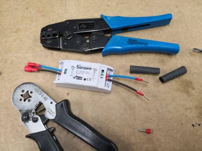 conectores_intermedios_sonoff_torno.jpg conectores_intermedios_sonoff_torno.jpg