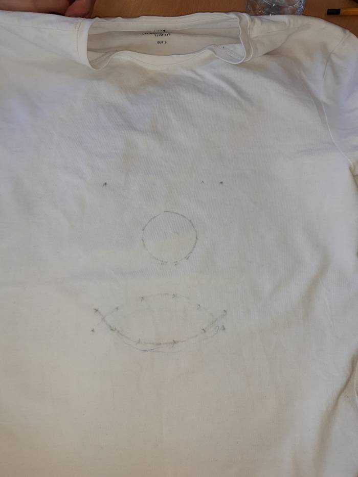 Camiseta có deseño